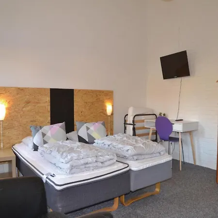 Two-bedroom In Appartement *