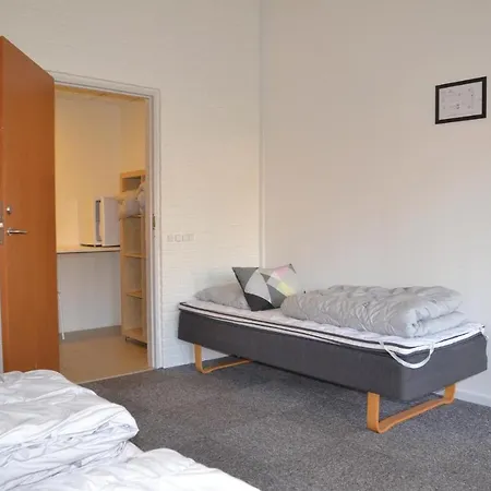 Two-bedroom In Appartement *